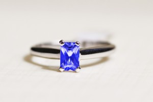Blue Sapphire Solitaire engagement ring  Emerald or radiant cut  18ct White Gold  £599